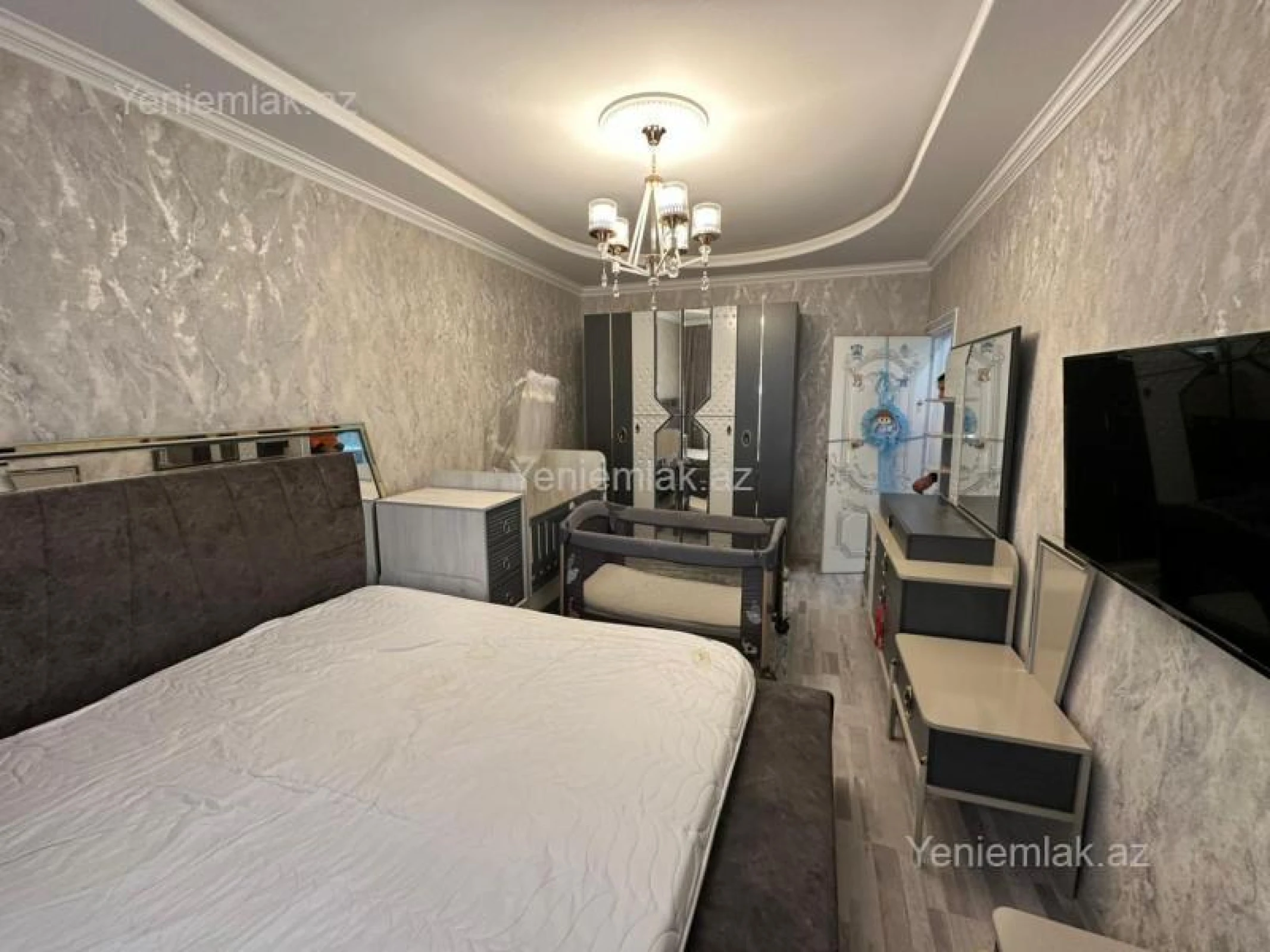 Satılır 3 otaqlı köhnə tikili 75 m²