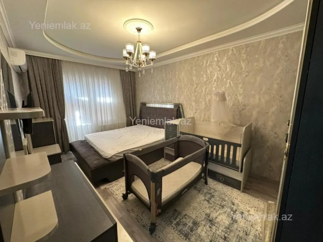Satılır 3 otaqlı köhnə tikili 75 m²