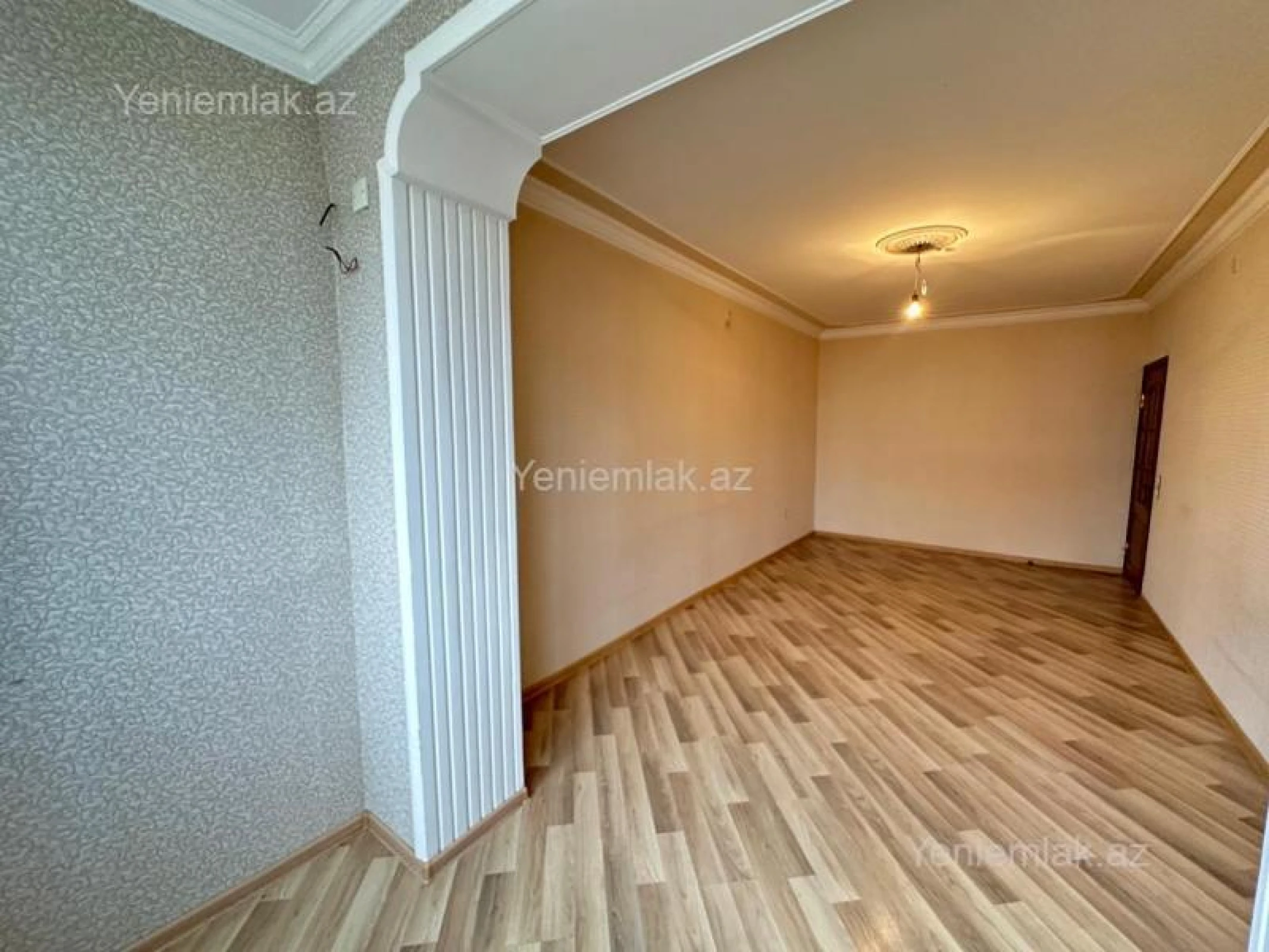 Satılır 3 otaqlı köhnə tikili 60 m²