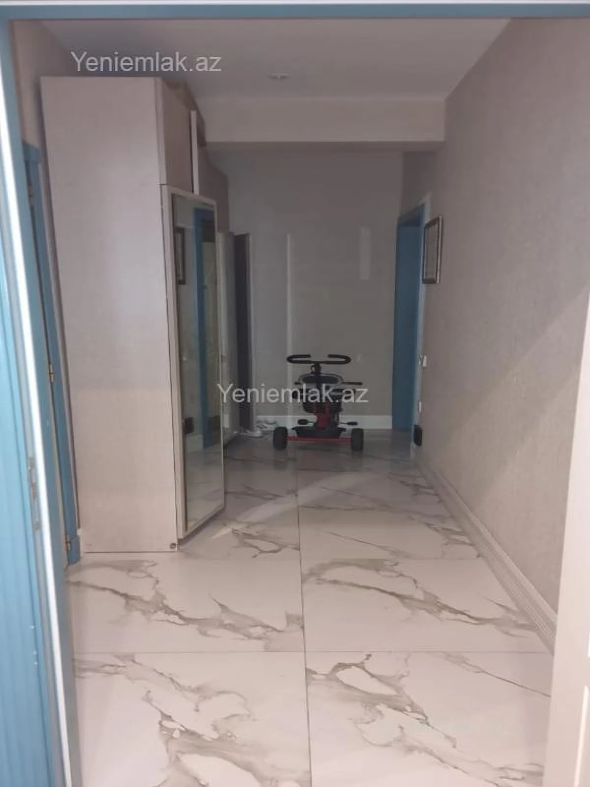 Satılır 3 otaqlı yeni tikili 120 m²