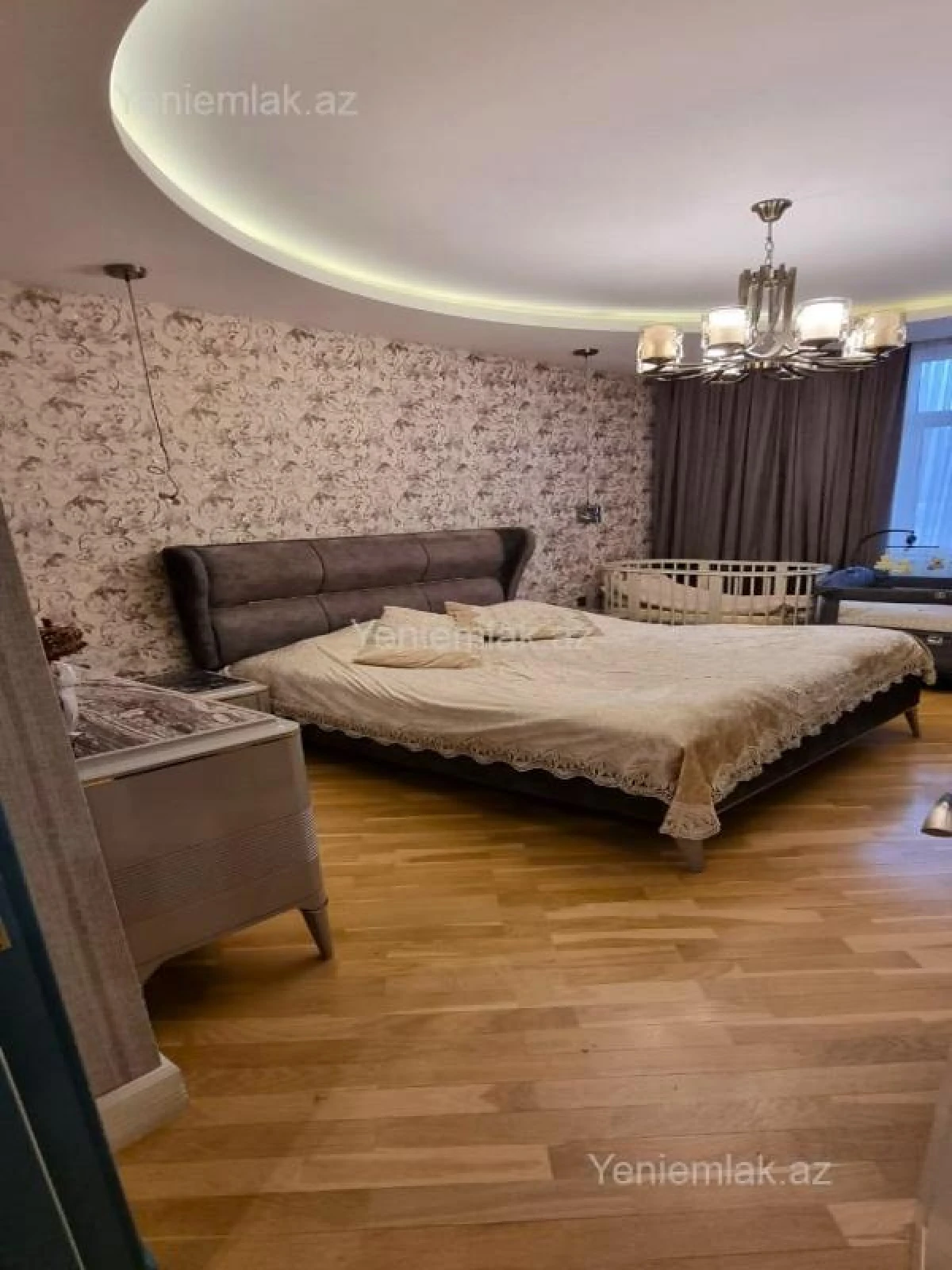 Satılır 3 otaqlı yeni tikili 120 m²