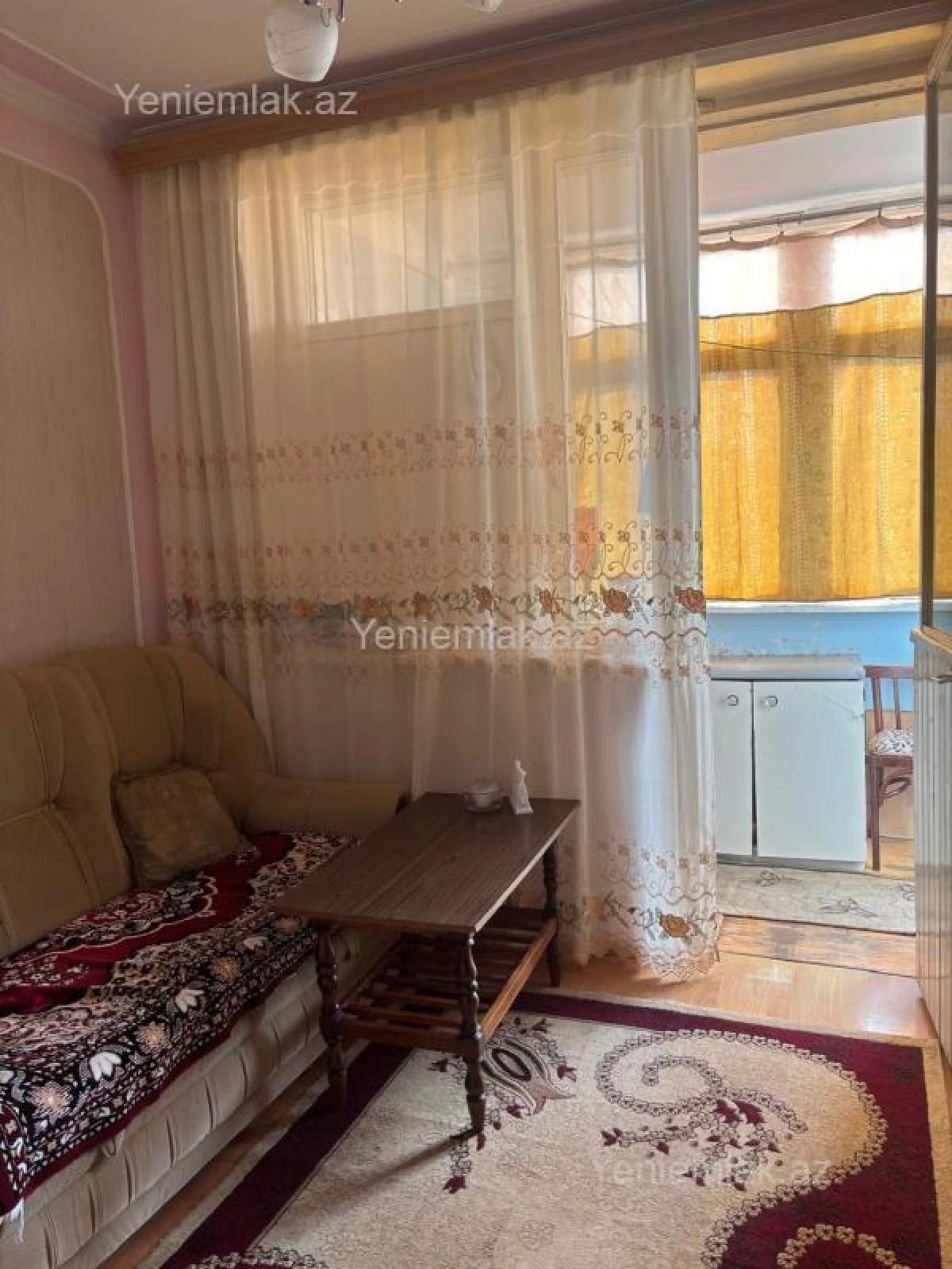 Satılır 2 otaqlı köhnə tikili 55 m²