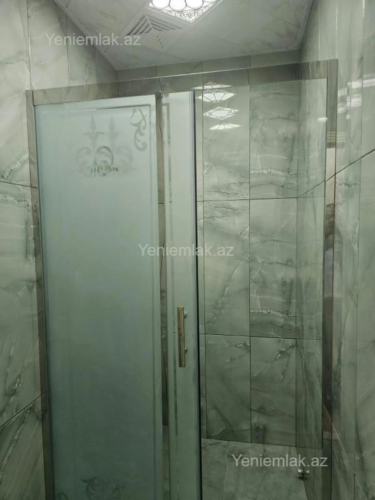 Satılır 3 otaqlı köhnə tikili 77 m²