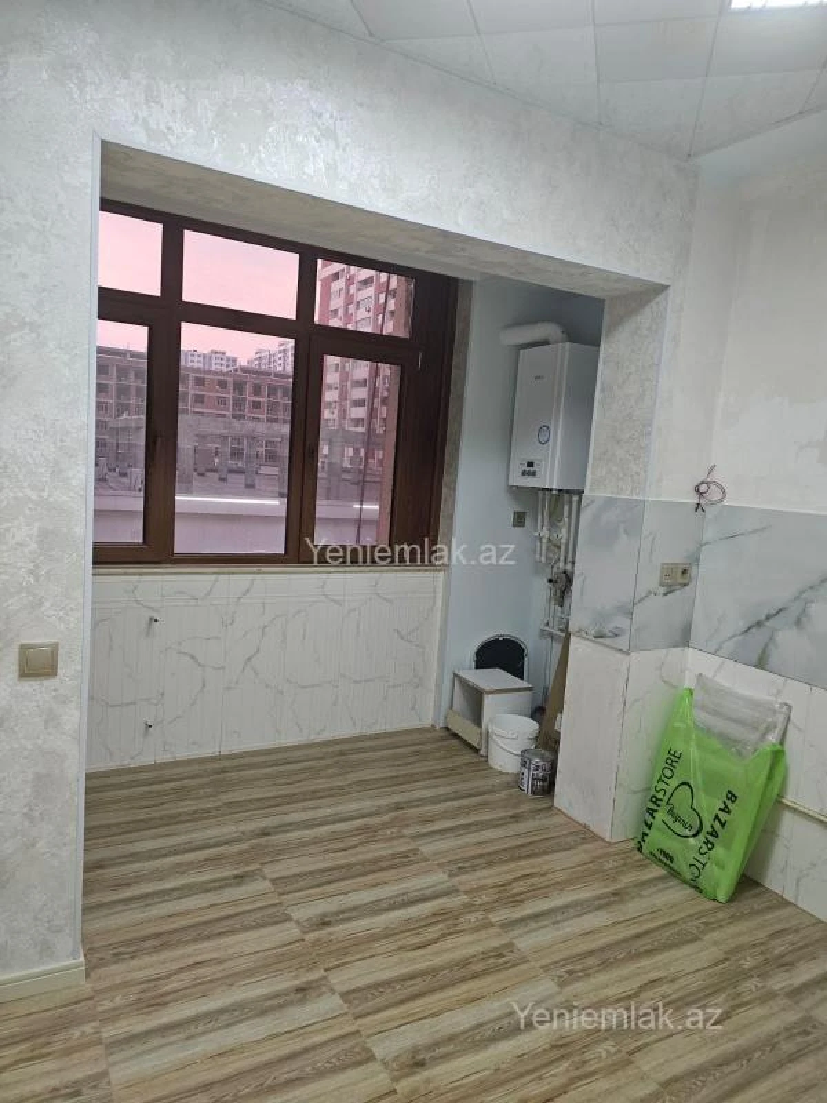 Satılır 3 otaqlı köhnə tikili 77 m²