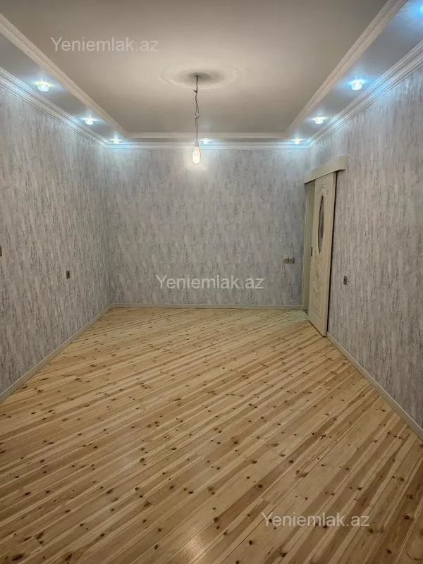 Satılır 3 otaqlı köhnə tikili 77 m²