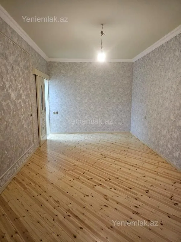 Satılır 3 otaqlı köhnə tikili 77 m²