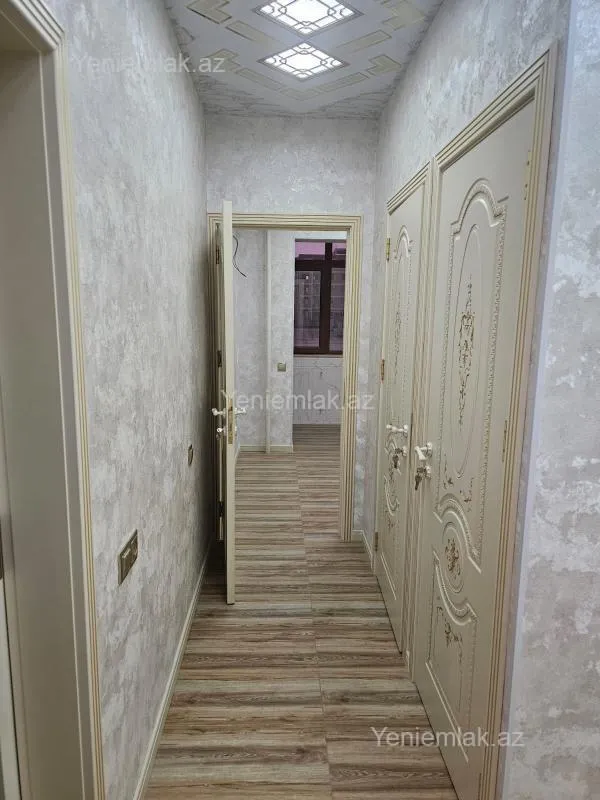 Satılır 3 otaqlı köhnə tikili 77 m²