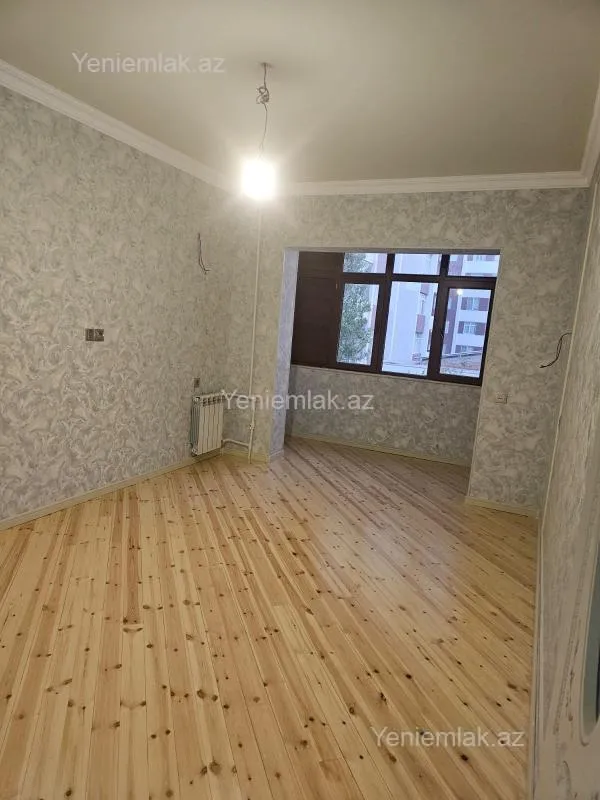 Satılır 3 otaqlı köhnə tikili 77 m²