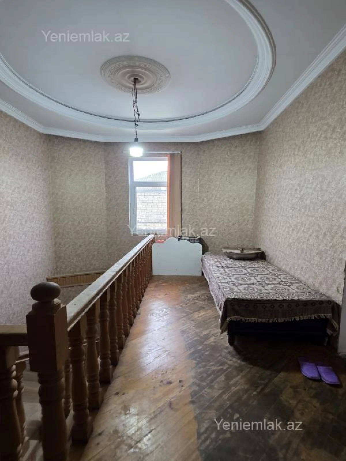 Satılır 6 otaqlı həyət evi 240 m²