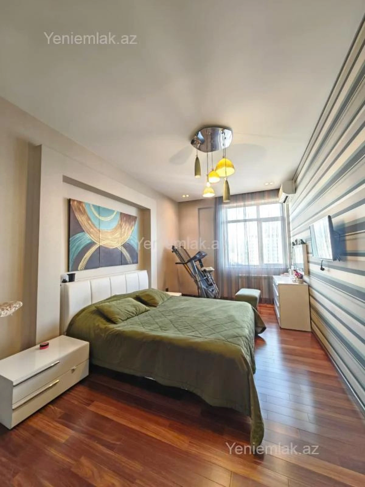 Satılır 4 otaqlı yeni tikili 183 m²