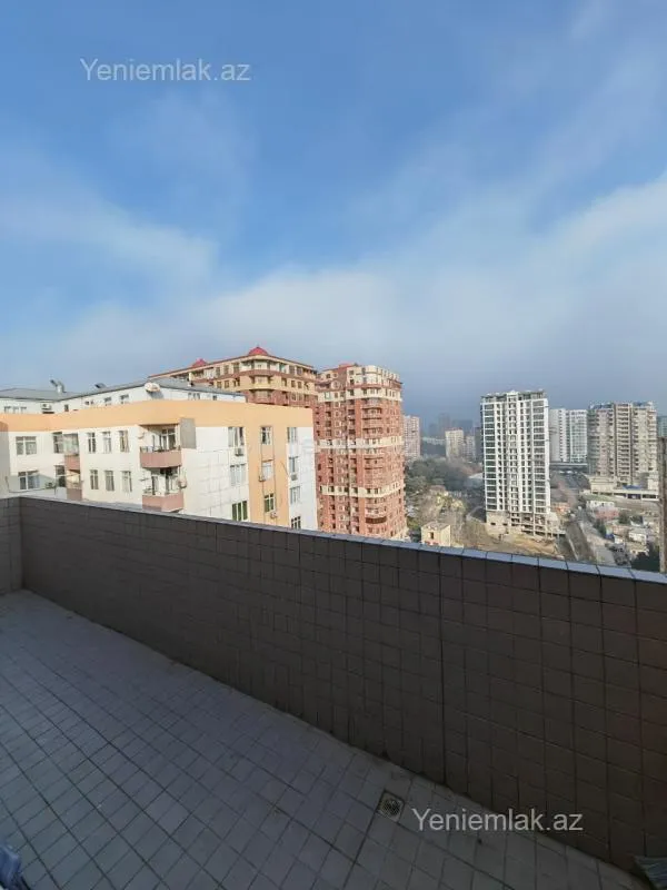 Satılır 4 otaqlı yeni tikili 183 m²