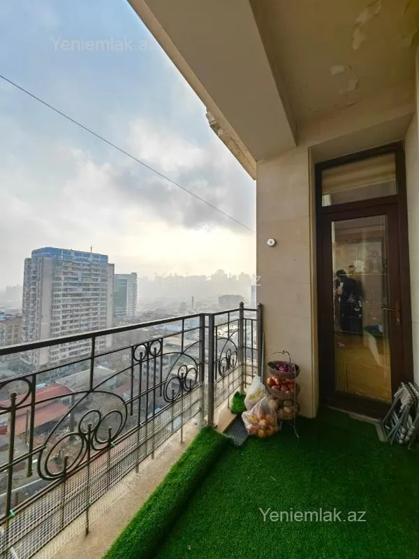 Satılır 4 otaqlı yeni tikili 205 m²
