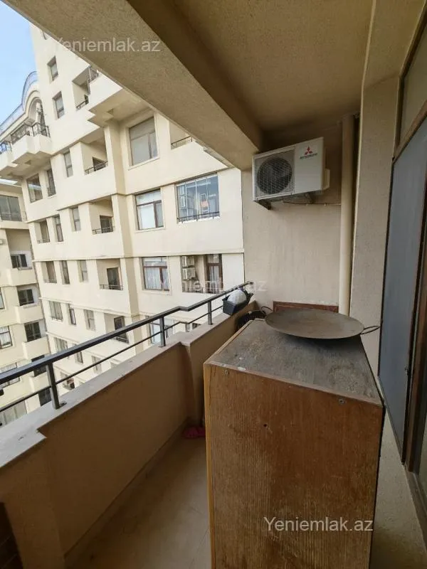 Satılır 4 otaqlı yeni tikili 205 m²