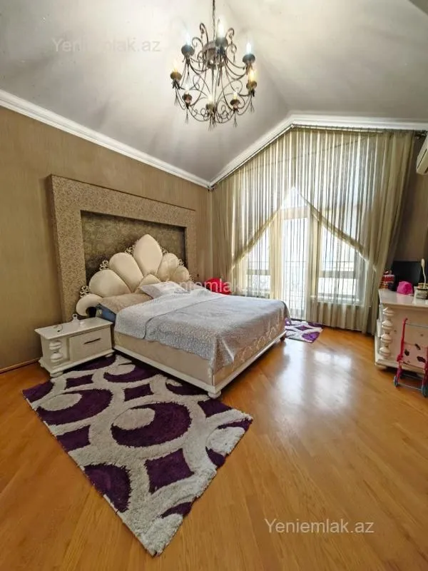 Satılır 4 otaqlı yeni tikili 205 m²