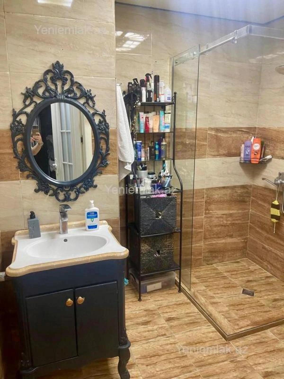 Satılır 3 otaqlı yeni tikili 75 m²