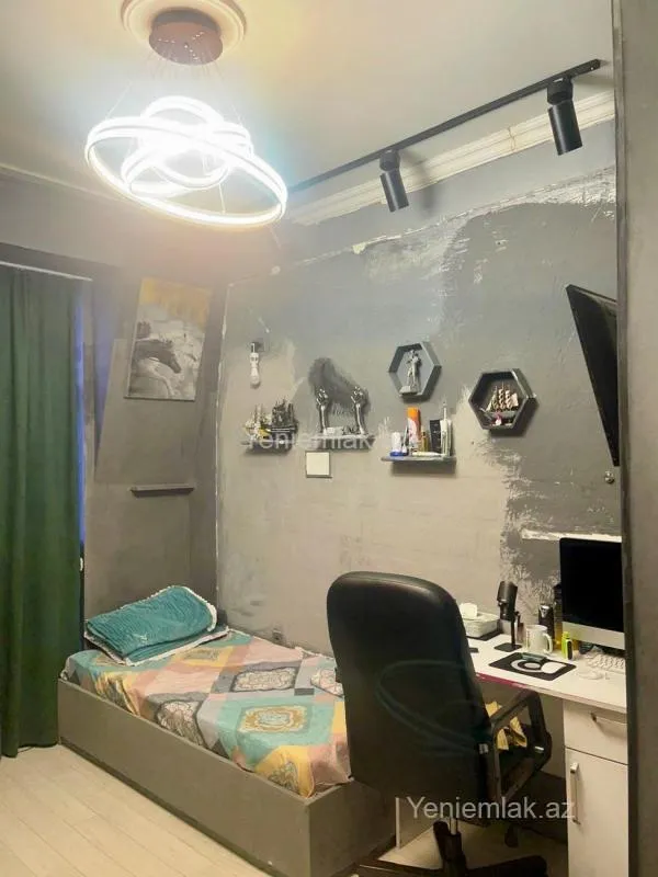 Satılır 3 otaqlı yeni tikili 75 m²