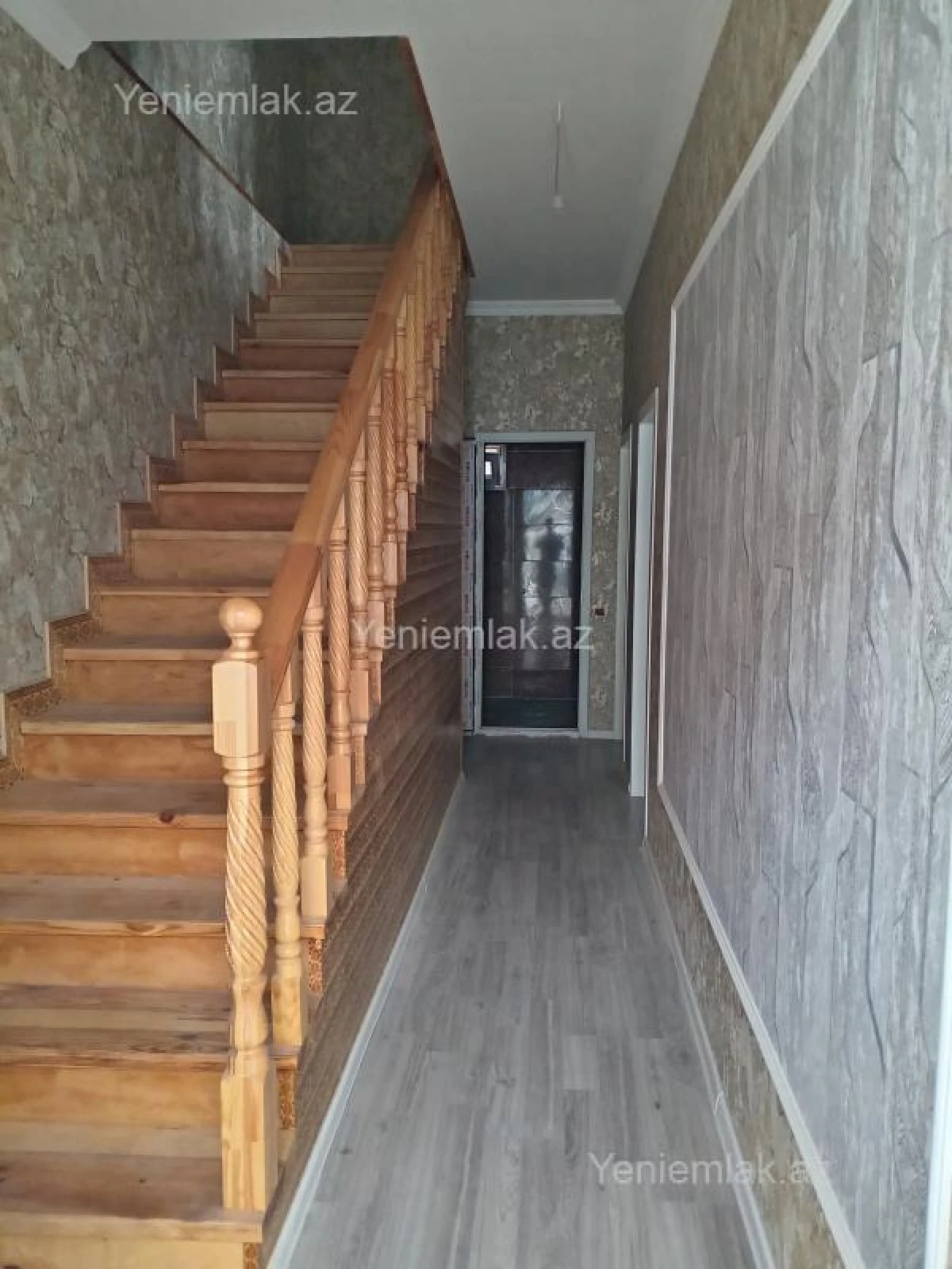 Satılır 4 otaqlı həyət evi 100 m²