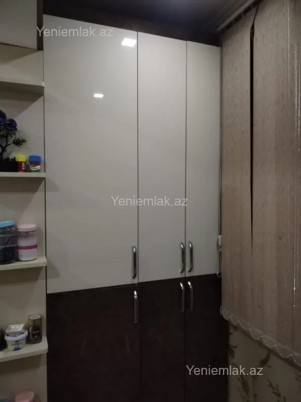 Satılır 2 otaqlı köhnə tikili 57 m²