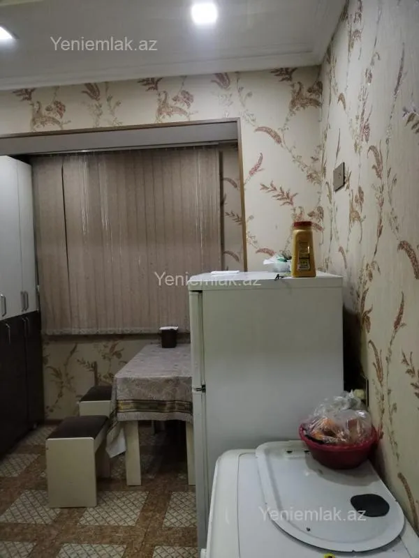 Satılır 2 otaqlı köhnə tikili 57 m²