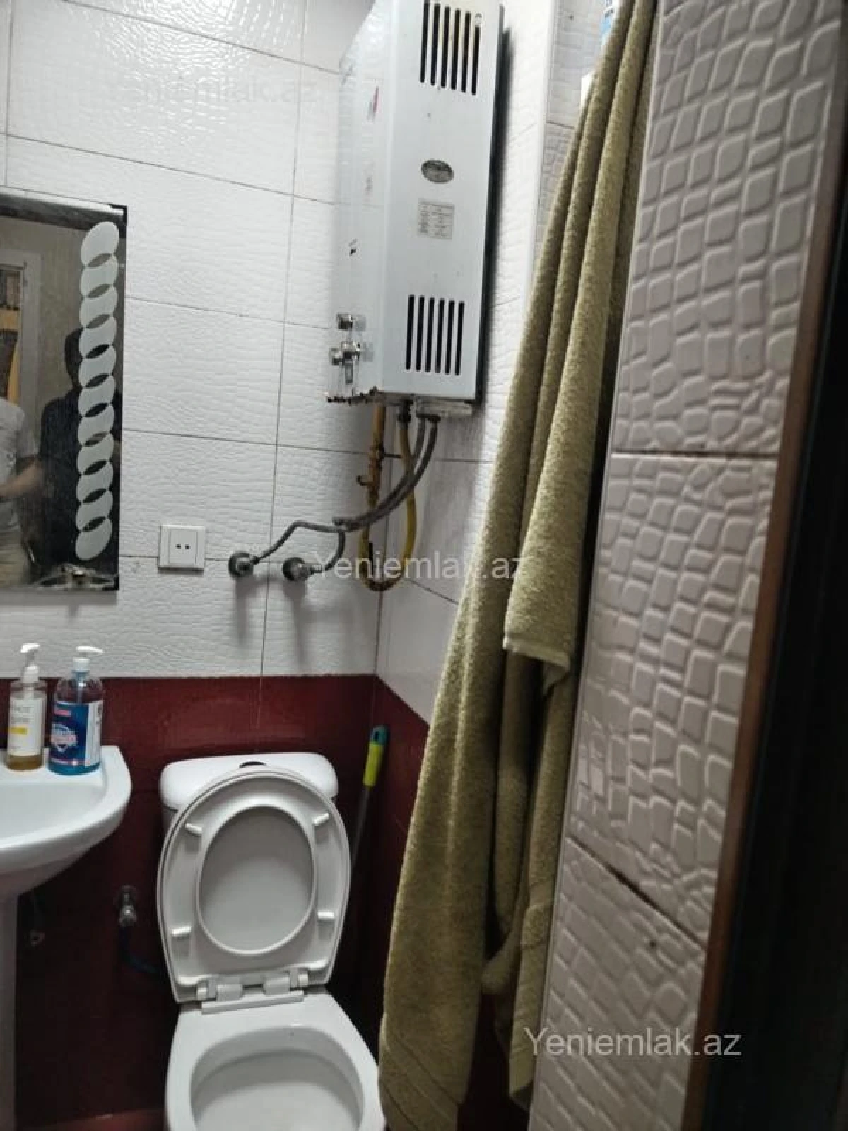 Satılır 2 otaqlı köhnə tikili 57 m²