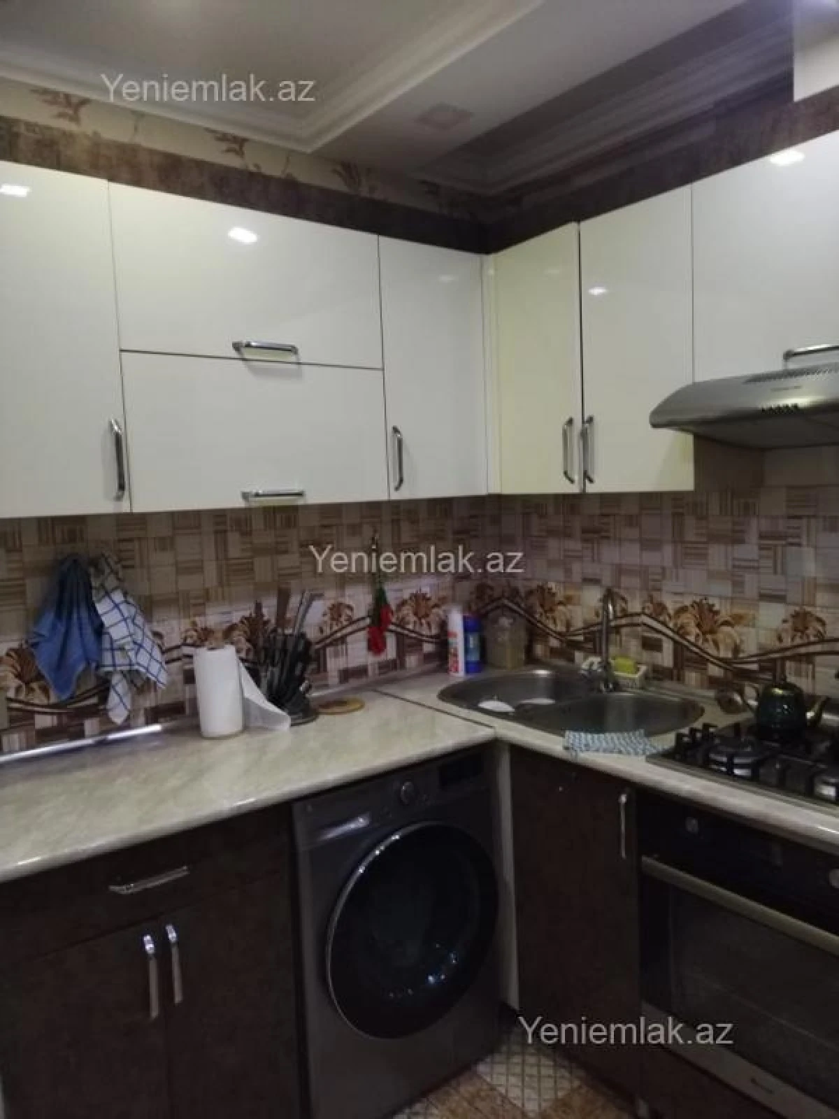 Satılır 2 otaqlı köhnə tikili 57 m²