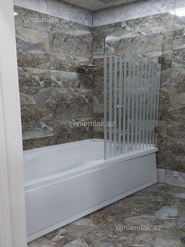 Satılır 2 otaqlı yeni tikili 70 m²