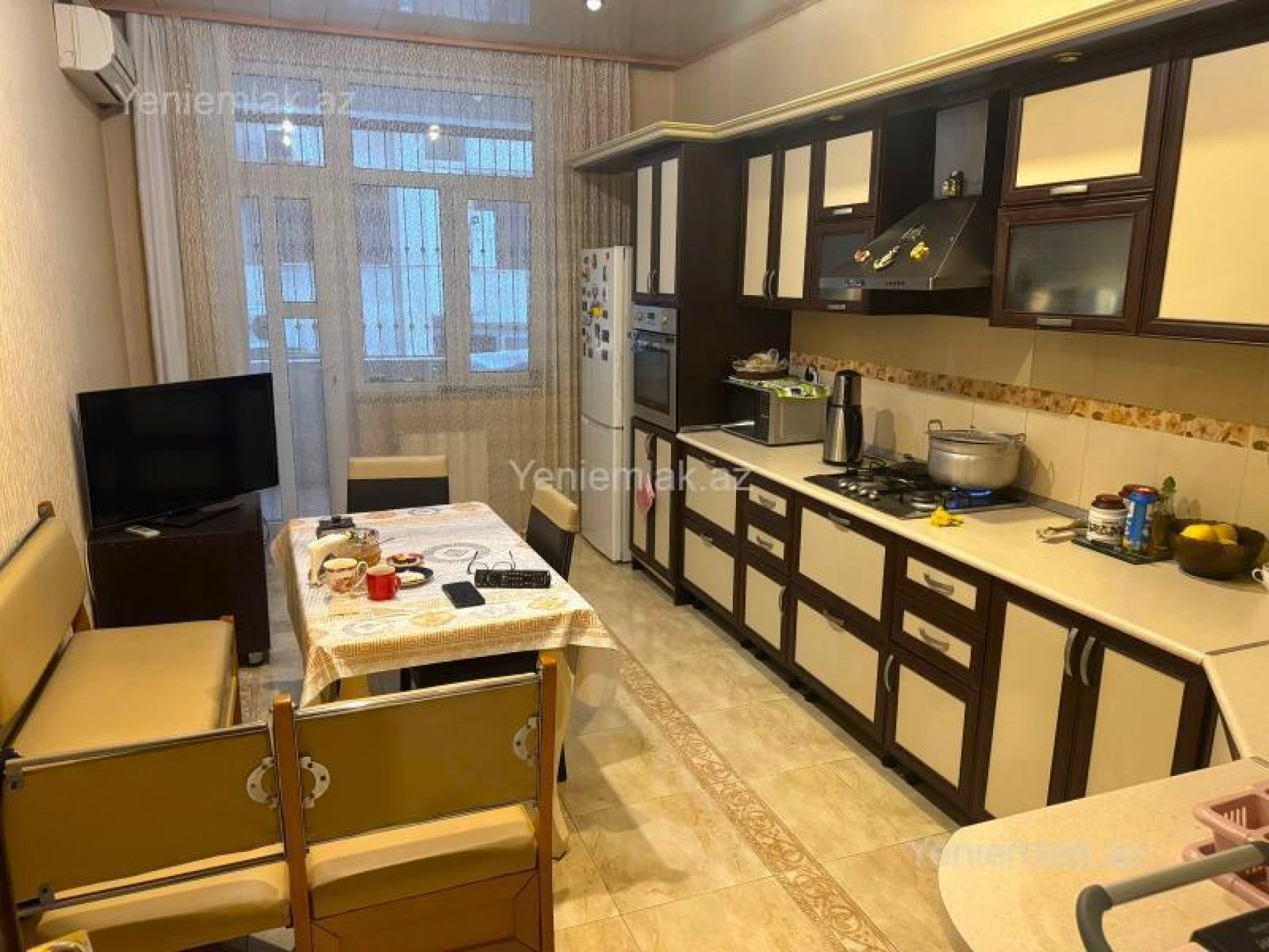Satılır 3 otaqlı yeni tikili 144 m²