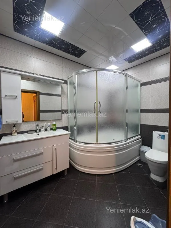 Satılır 3 otaqlı yeni tikili 105 m²