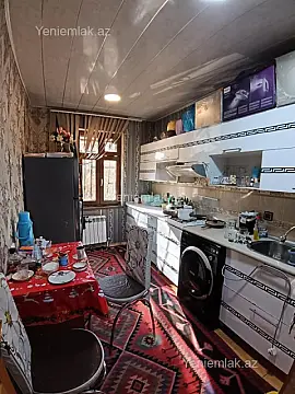 Satılır 3 otaqlı köhnə tikili 72 m²