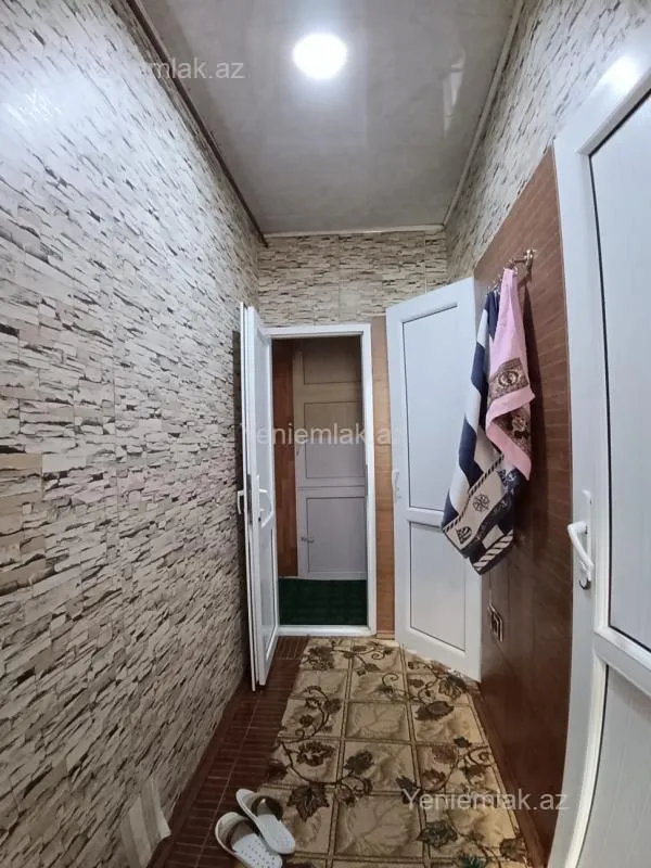 Satılır 3 otaqlı köhnə tikili 72 m²