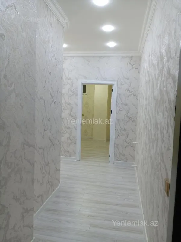 Satılır 3 otaqlı yeni tikili 95 m²