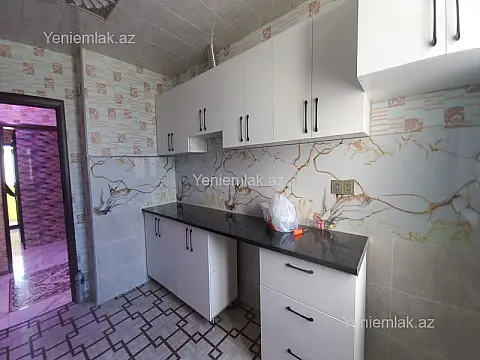 Satılır 4 otaqlı köhnə tikili 90 m² — Sumqayıt, 3-cü mikrorayon 4 otaq 90.00 m²