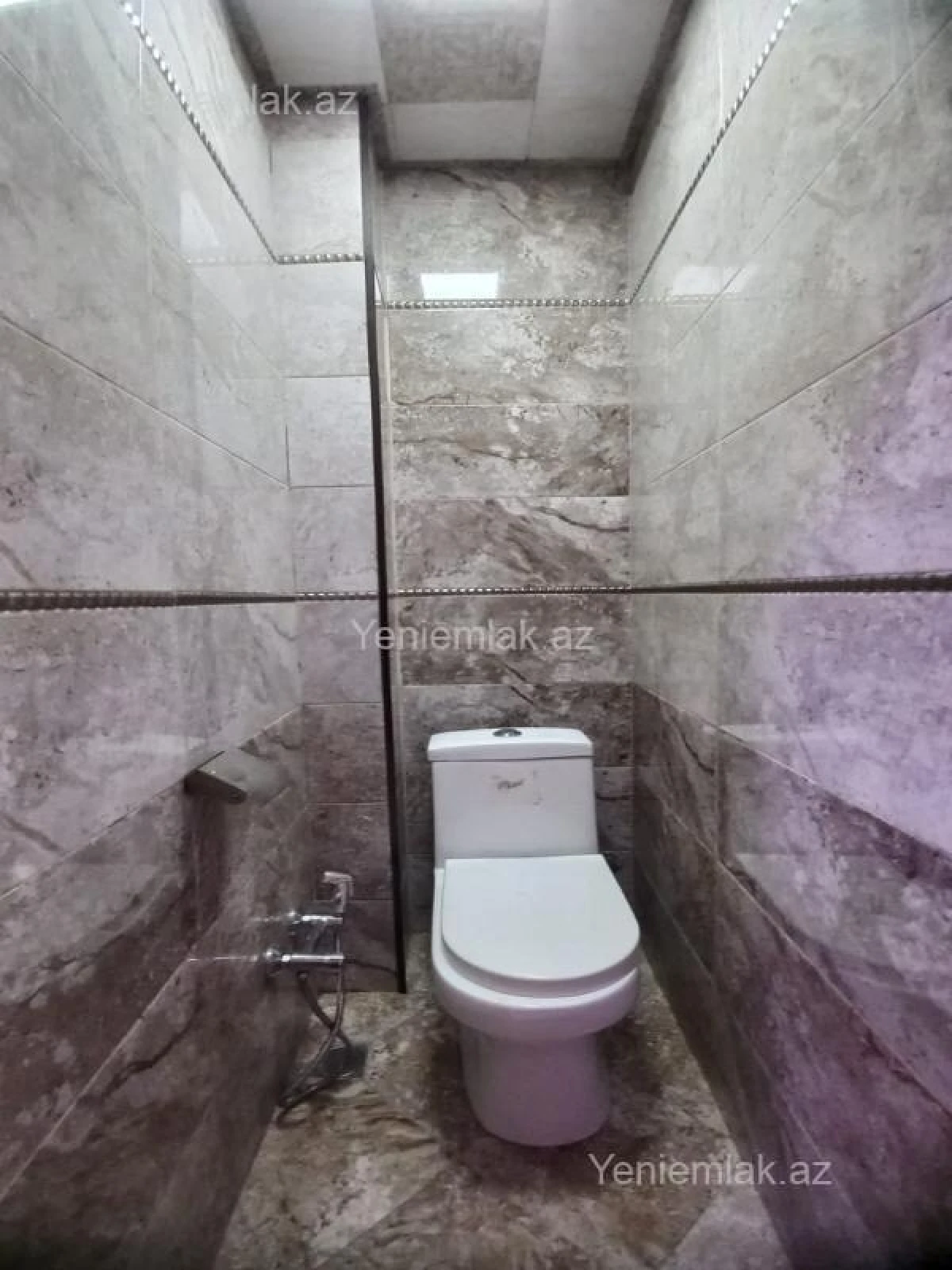 Satılır 4 otaqlı köhnə tikili 90 m²
