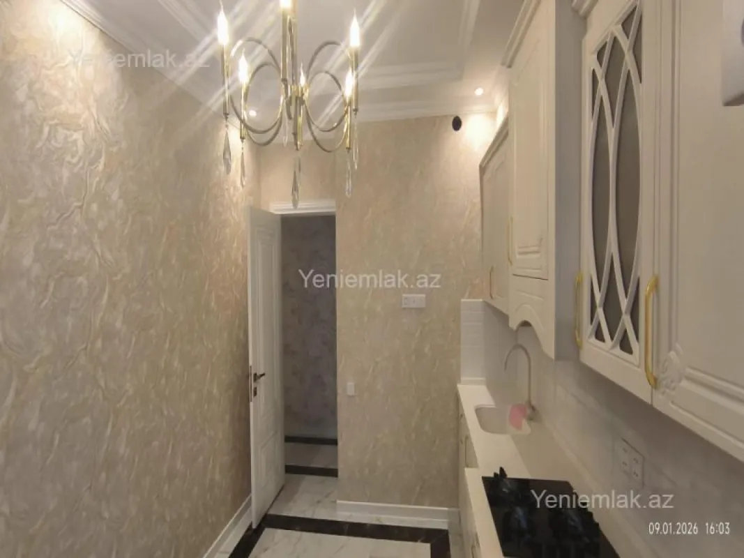 Satılır 3 otaqlı yeni tikili 170 m²
