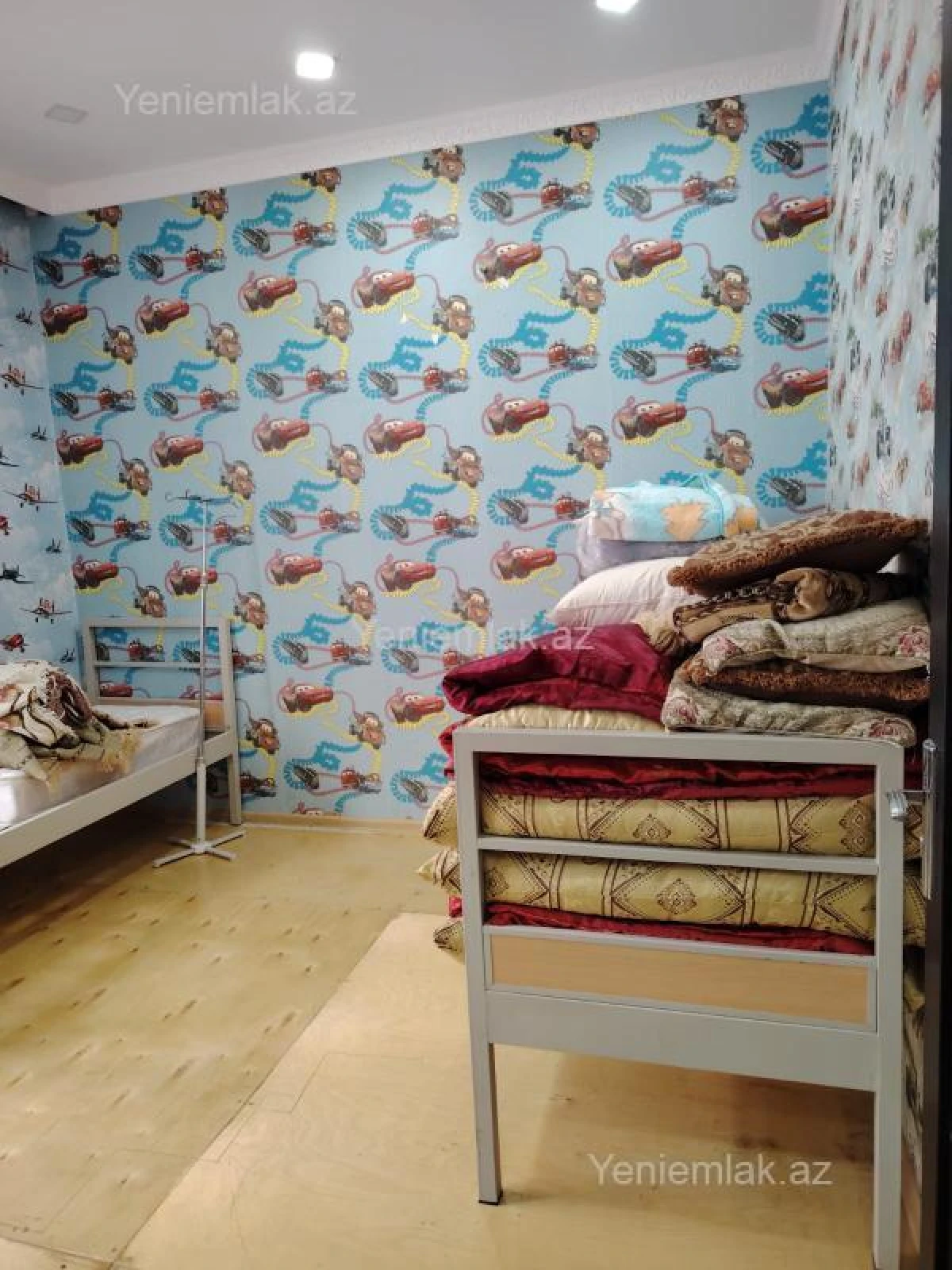 Satılır 3 otaqlı həyət evi 200 m²