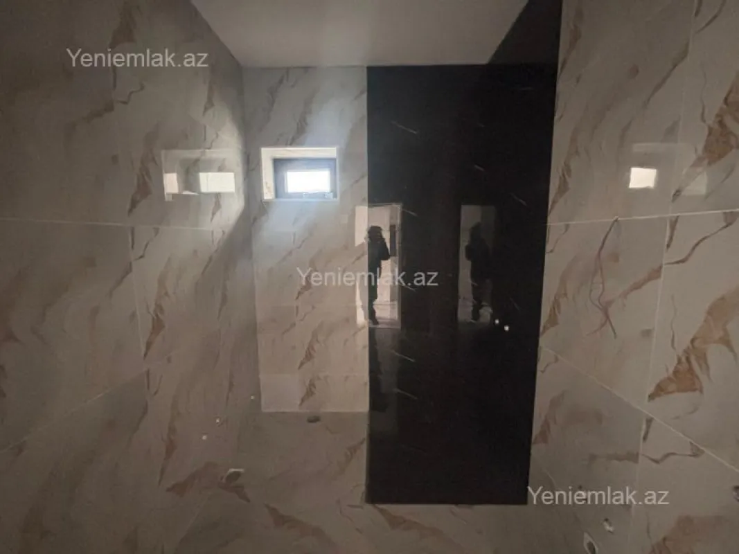 Satılır 3 otaqlı həyət evi 130 m²