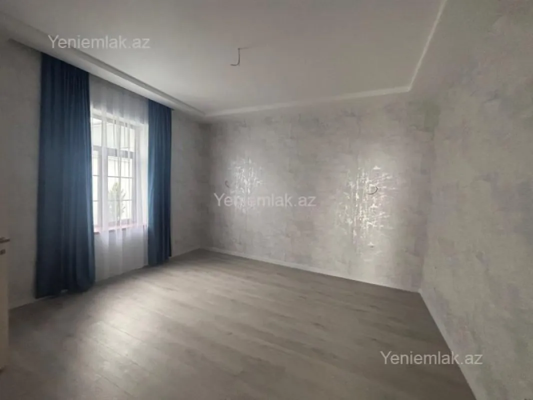 Satılır 3 otaqlı həyət evi 130 m²