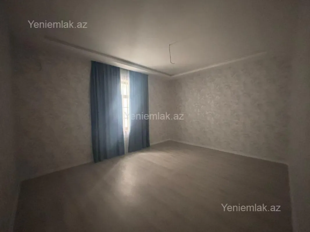 Satılır 3 otaqlı həyət evi 130 m²