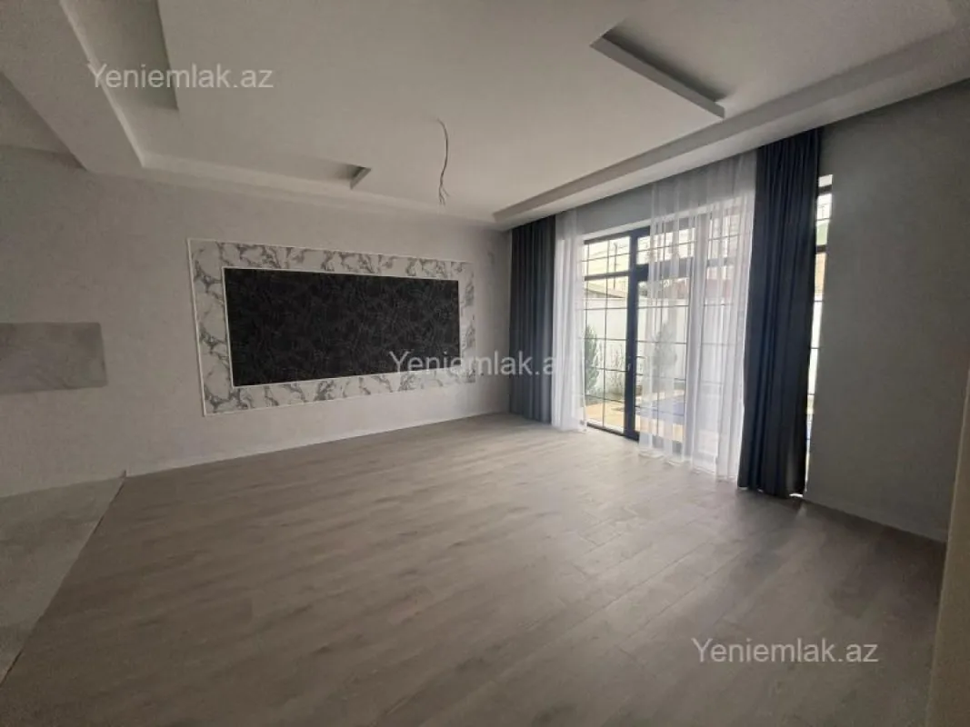 Satılır 3 otaqlı həyət evi 130 m²