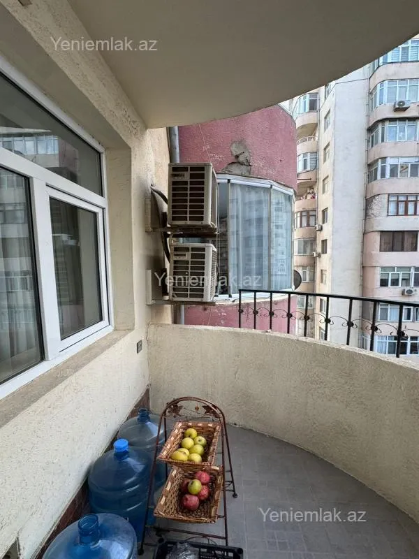 Satılır 2 otaqlı yeni tikili 73 m²