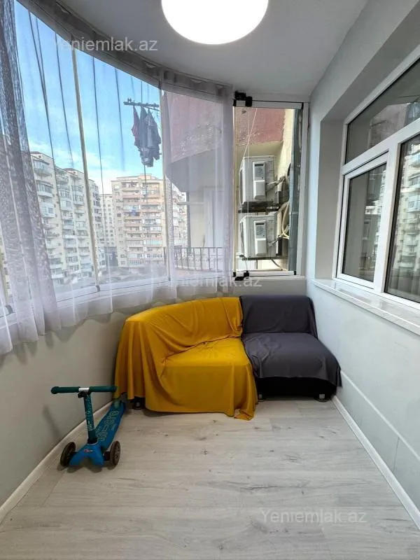 Satılır 2 otaqlı yeni tikili 73 m²