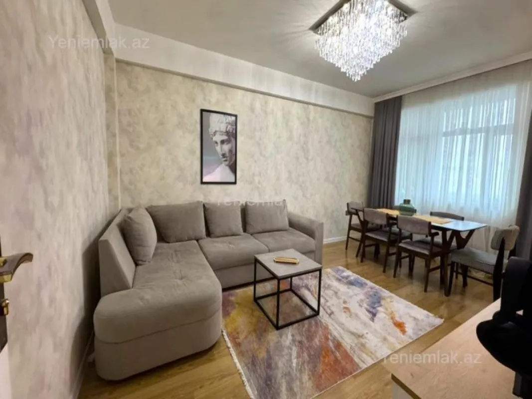 Satılır 2 otaqlı yeni tikili 73 m²