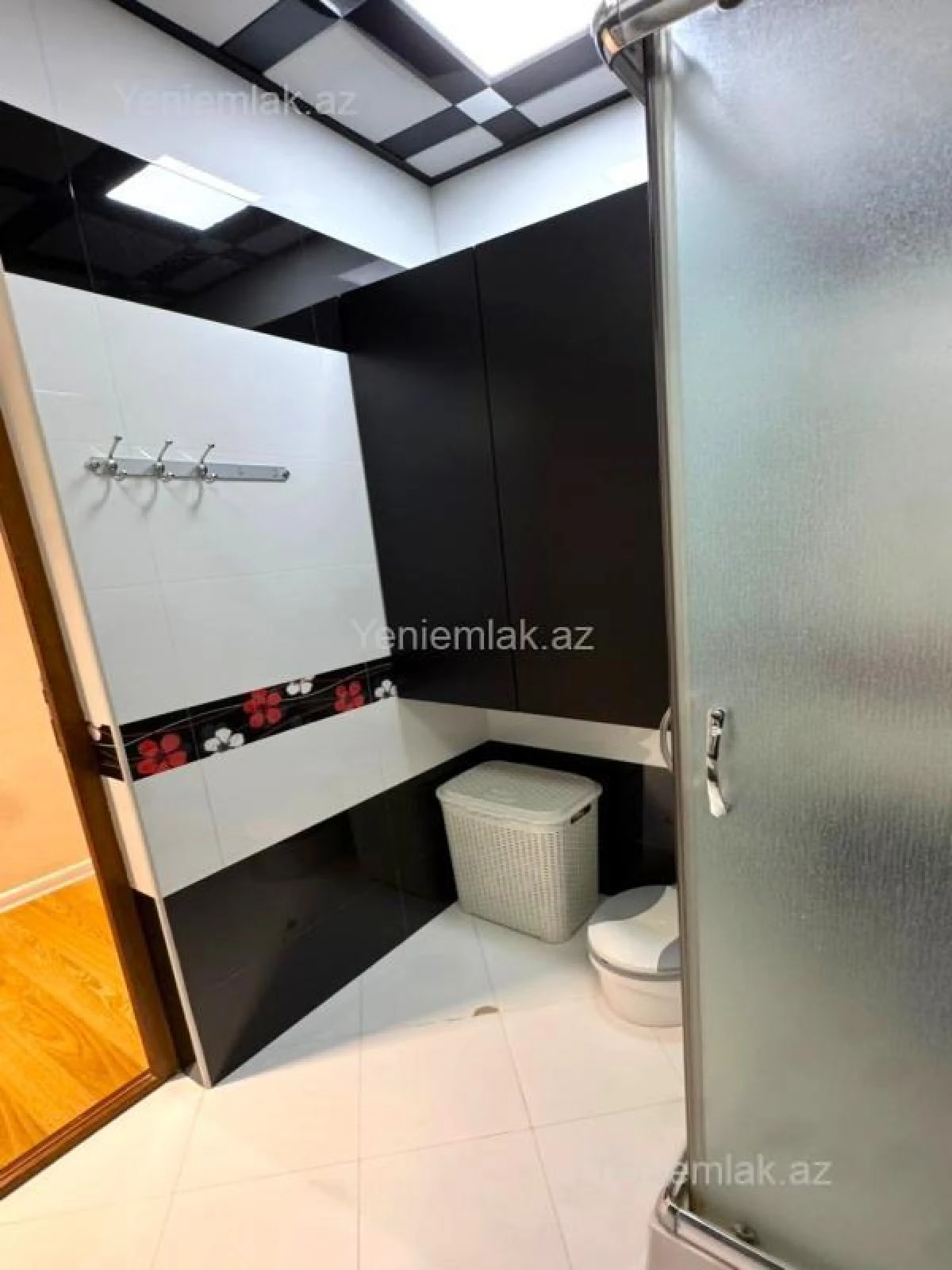 Satılır 2 otaqlı yeni tikili 73 m²