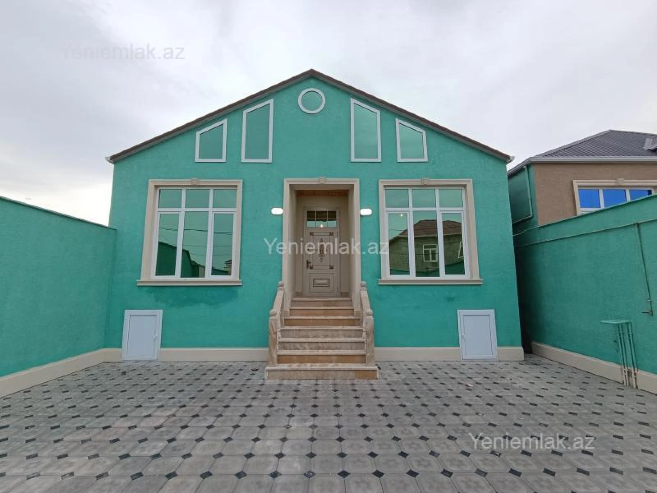 Satılır 4 otaqlı həyət evi 110 m²