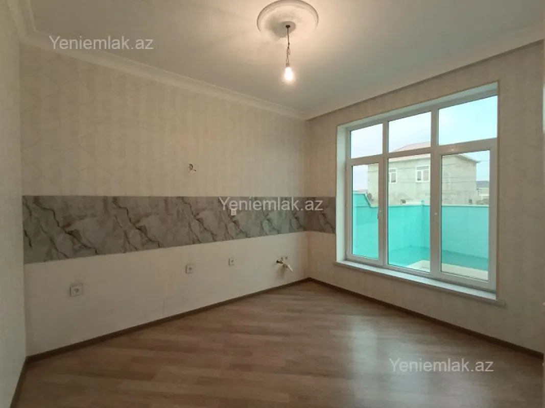 Satılır 4 otaqlı həyət evi 110 m²