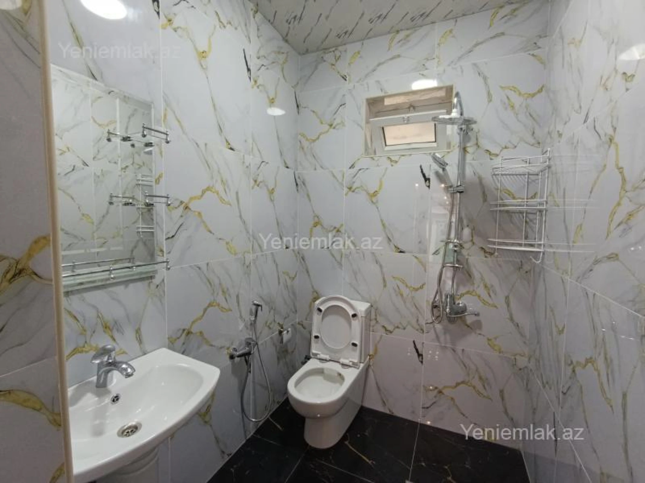 Satılır 4 otaqlı həyət evi 110 m²