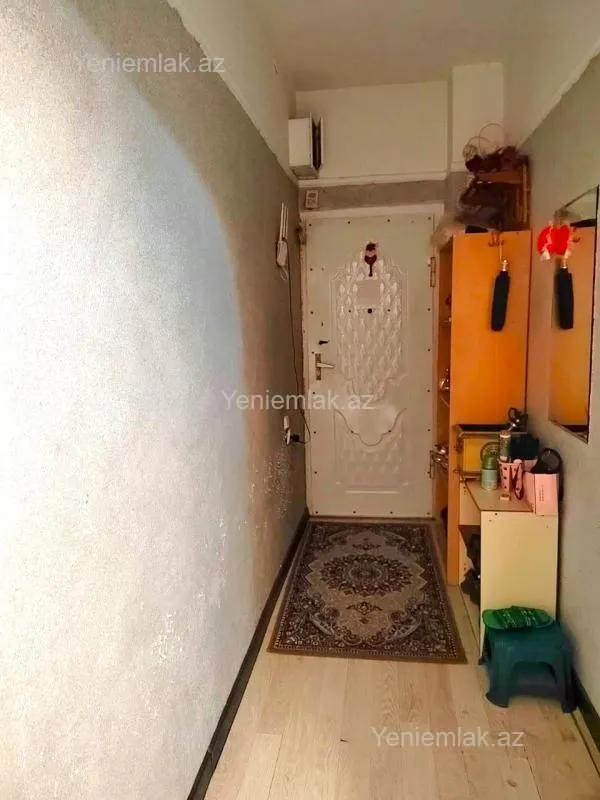 Satılır 2 otaqlı köhnə tikili 48 m²