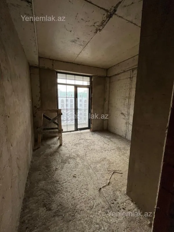 Satılır 2 otaqlı yeni tikili 84 m²