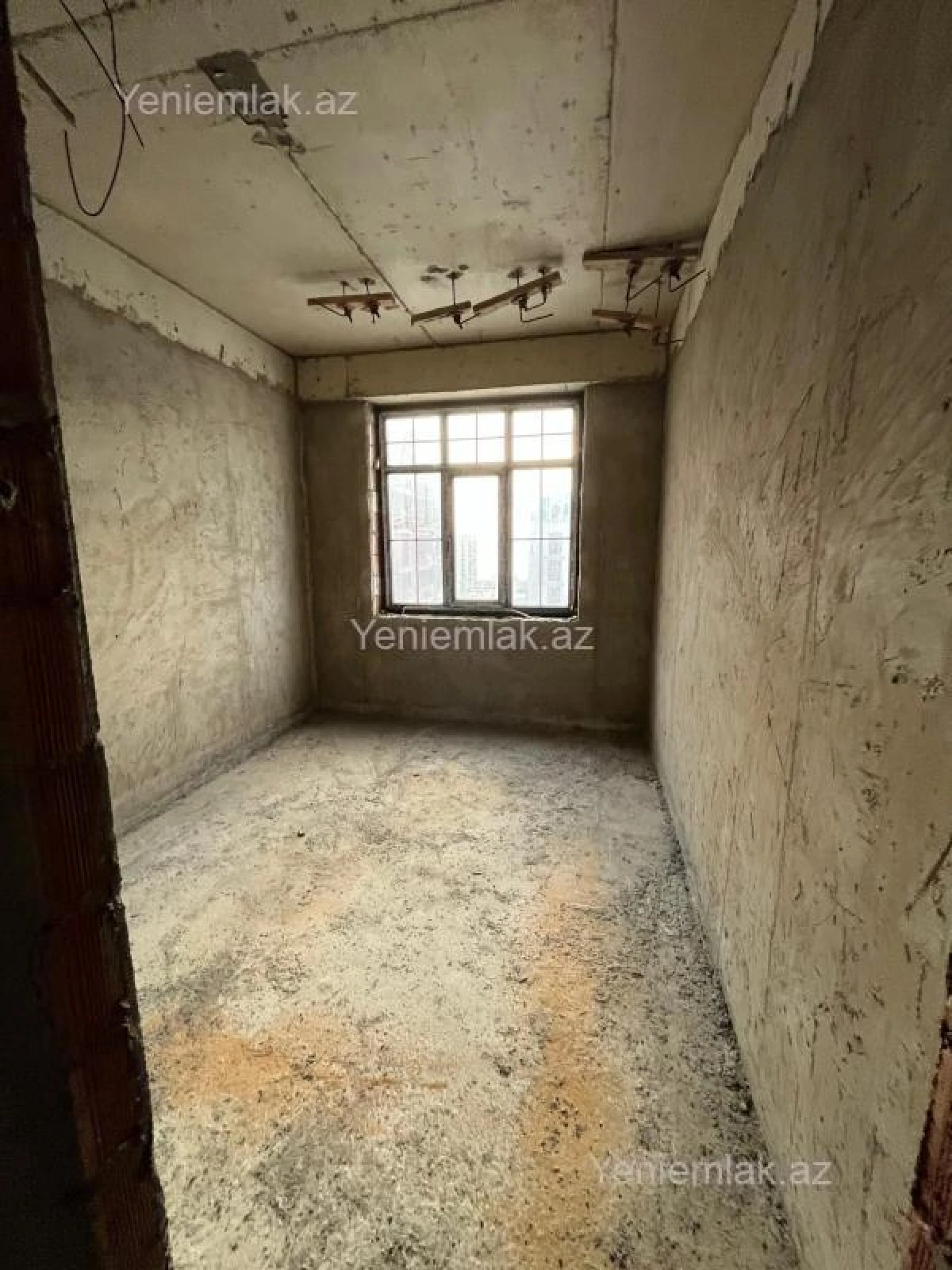 Satılır 2 otaqlı yeni tikili 84 m²