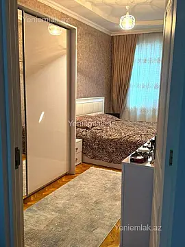 Satılır 2 otaqlı köhnə tikili 52 m²